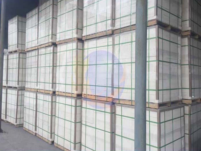 莫來(lái)石輕質(zhì)磚 莫來(lái)石輕質(zhì)磚